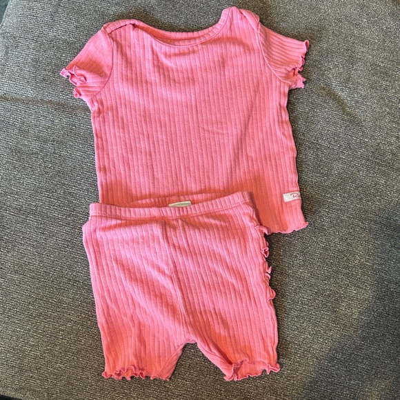 Ruffle Butts 2 piece pajama shirt and shorts set - Picture 6 of 8